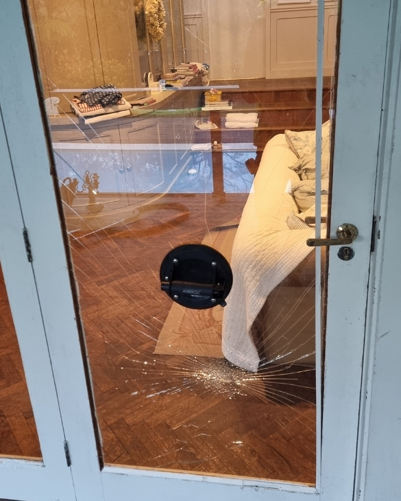 After - mirror install